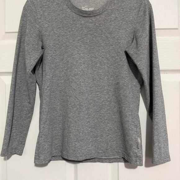 Nike Tops - Gray nike dri fit cotton long
